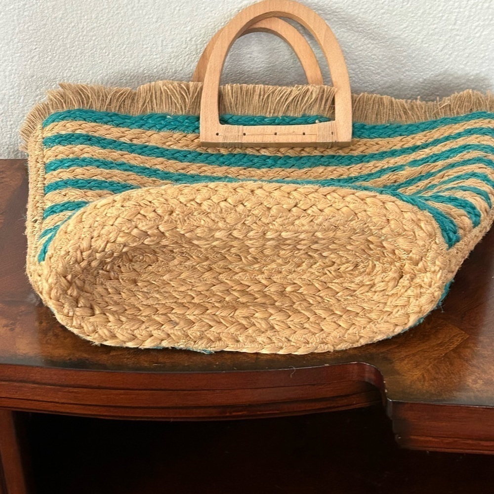 ANTIK KRAFT Hashree Wicker Jute Blue Stripes Tote Bag Wooden Handles Beach Bag - Picture 16 of 16